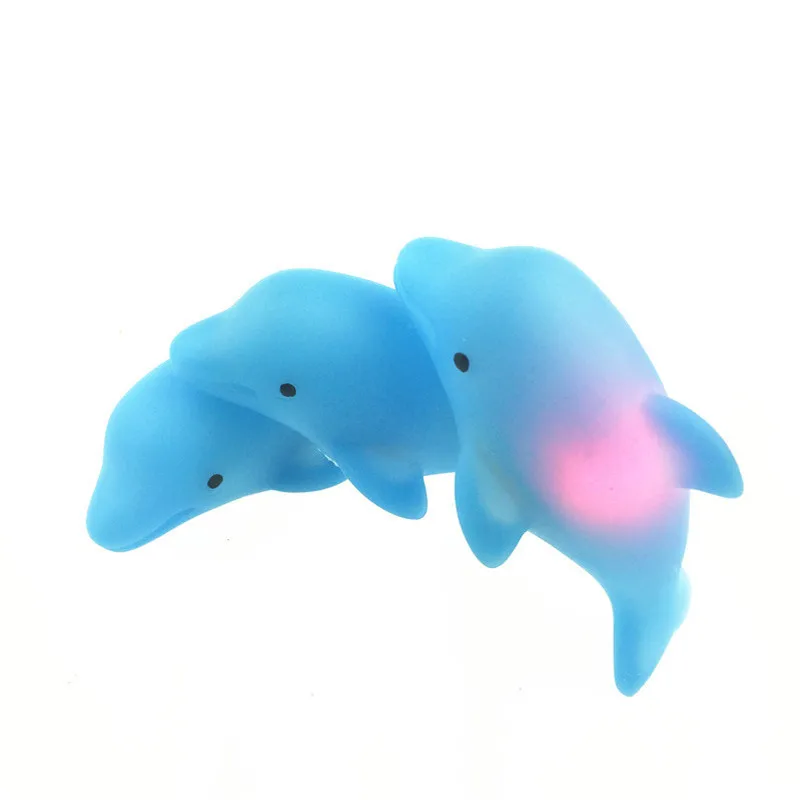 

3pcs/lot Lovely Kids Toys Dolphin Shape Children Swimming Water Toys Colorful LED Flashing Lamp Change Baby Bath Toy