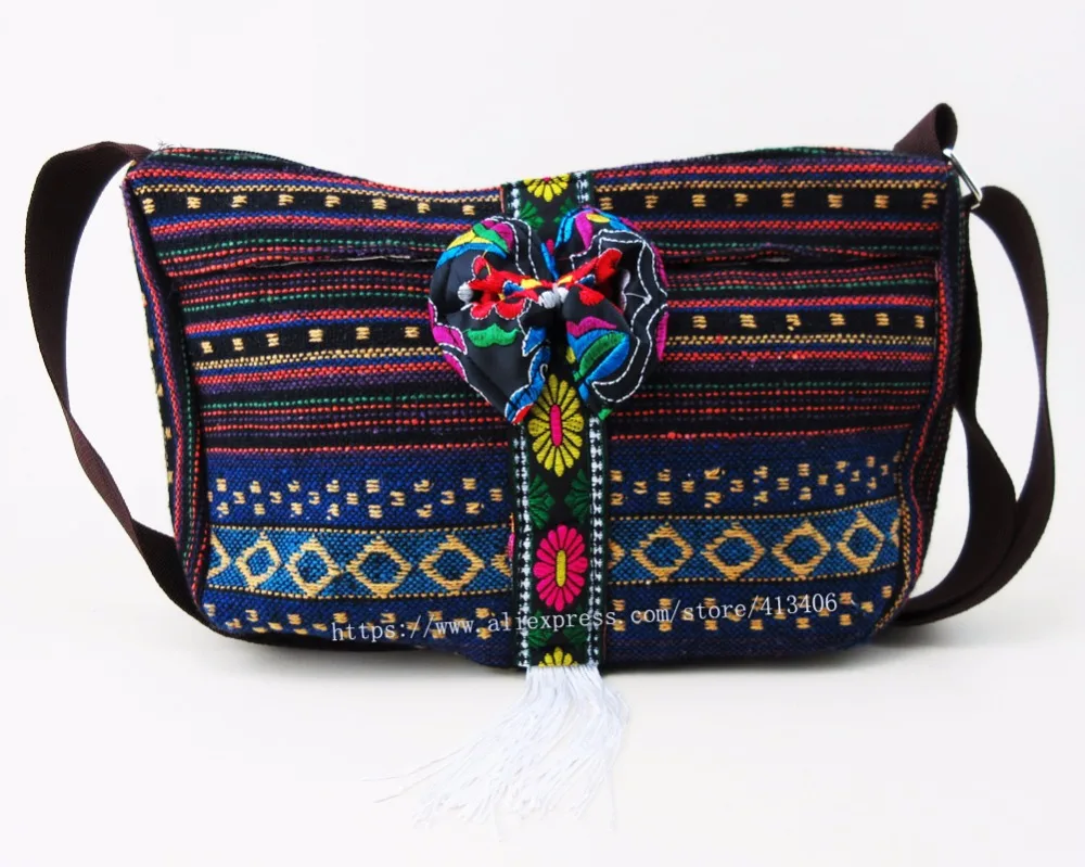 Free shipping Vintage Hmong Tribal Ethnic Thai Indian Boho shoulder message bag handmade embroidery floral Tapestry bag SYS-1014