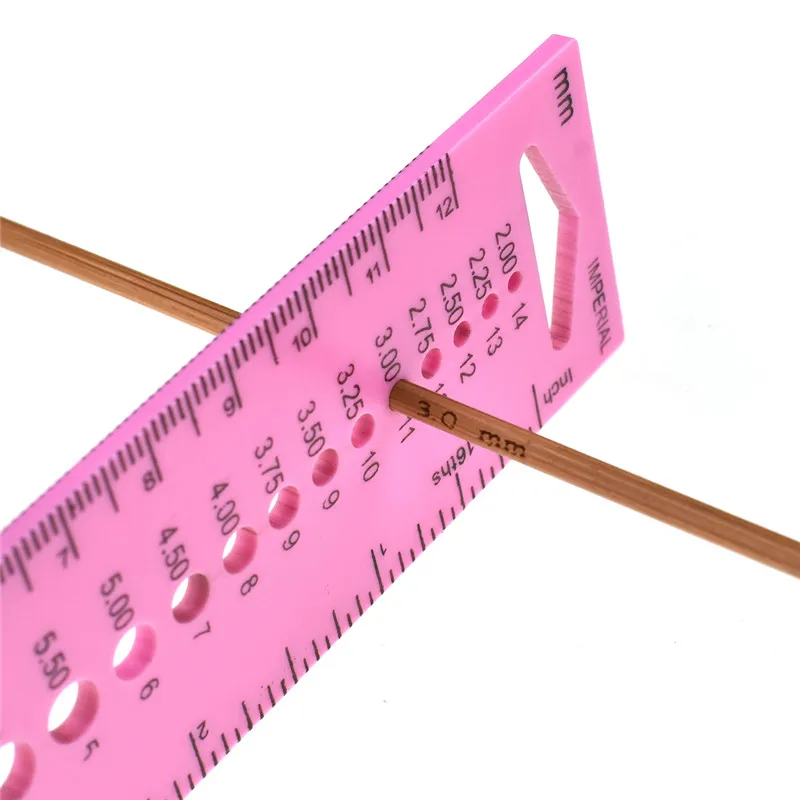 1 Piece Plastic Knitting Needle Size Gauge Inch cm Ruler Tool (US UK Canada Sizes) 2-10mm Costura Sewing Accessories Tools