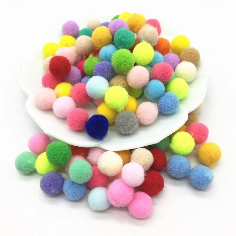 Multi Colore Pompon 8/10/15/20/25/30 millimetri Pompon Nylon Balls Mestiere per giocattoli per bambini Pompony Indumento di Cucito Casa del Mestiere