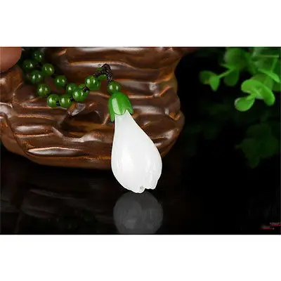 New Lady Health Magnolia Flower Natural Jadeite Pendant Elegant Necklace Jewelry