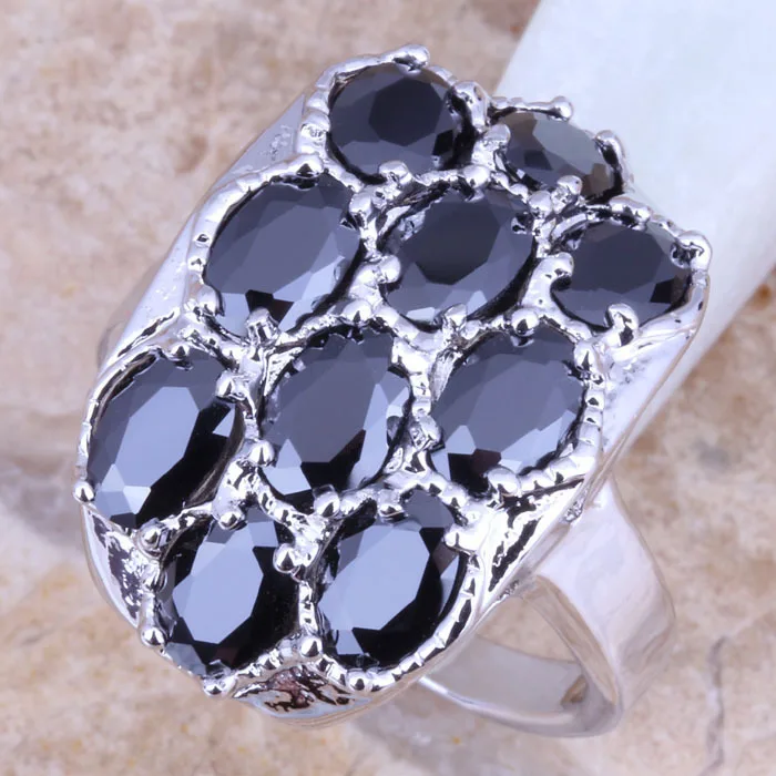 Superb Black Cubic Zirconia Silver Plated  Women's Ring Size 6 / 7 / 8 / 9 R1275