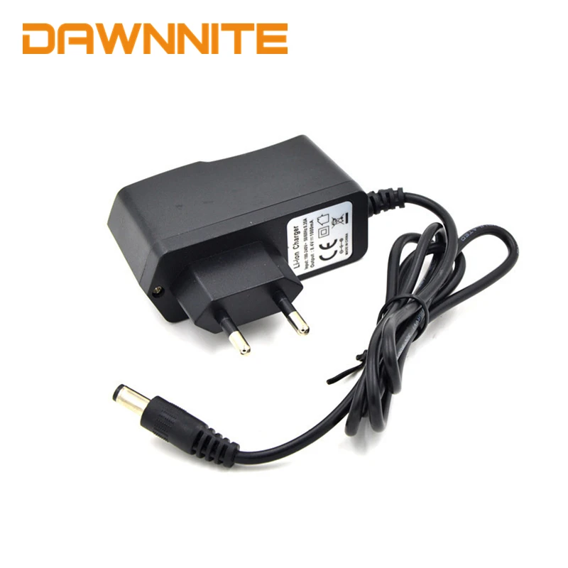 Bicycle Light Battery Power Charger 8.4V / 1A T6 Bicycle Light Charging Adapter for HeadLight T6 Bike Front Light LED Head Lamp