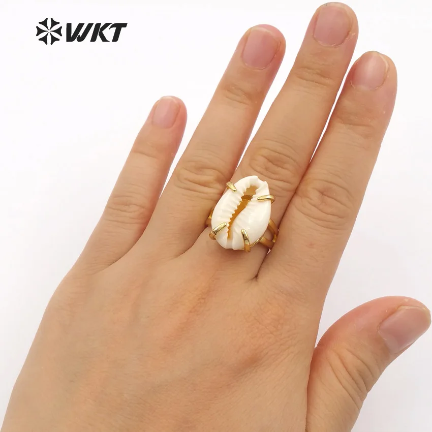 

WT-R314 WKT Wholesale Natural Cowrie Shell Fashion Rings Prong Setting High Quality Rings Women Wedding Bridesmaid Jewelry