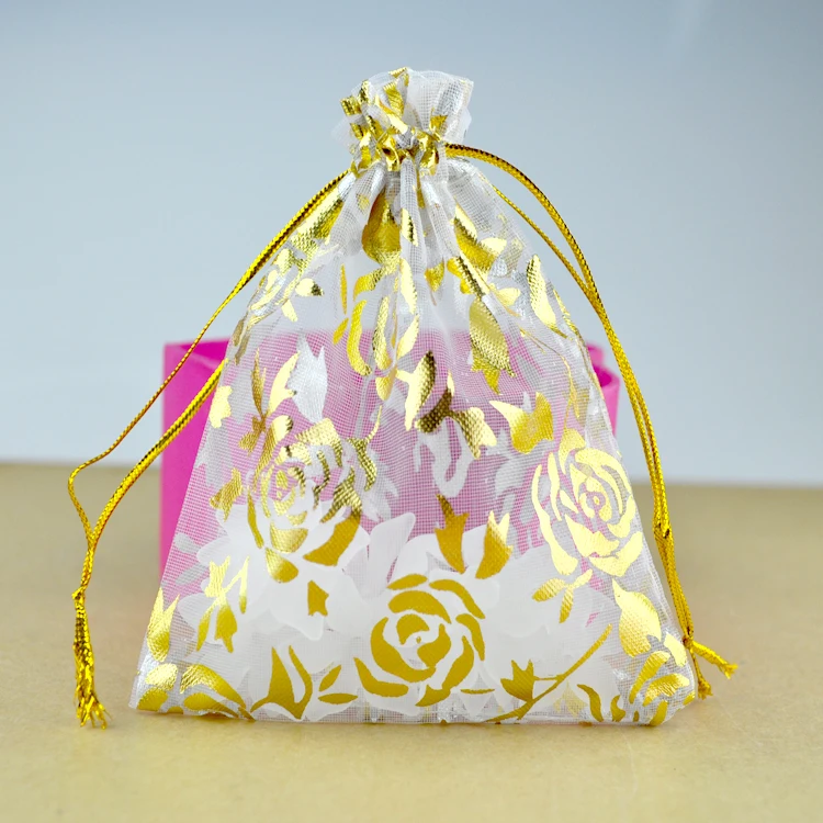 

Wholesale 100pcs/lot White Organza Bag 9x12cm Small Rose Design Wedding Drawstring Pouch Gift Bag Candy Jewelry Packaging Bags
