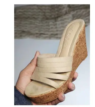 2019 Women Slippers Summer Slides Wedges Slippers Woman Platform Slides Fashion Wood High Heel 9cm Beach Shoes Mules Sandalias