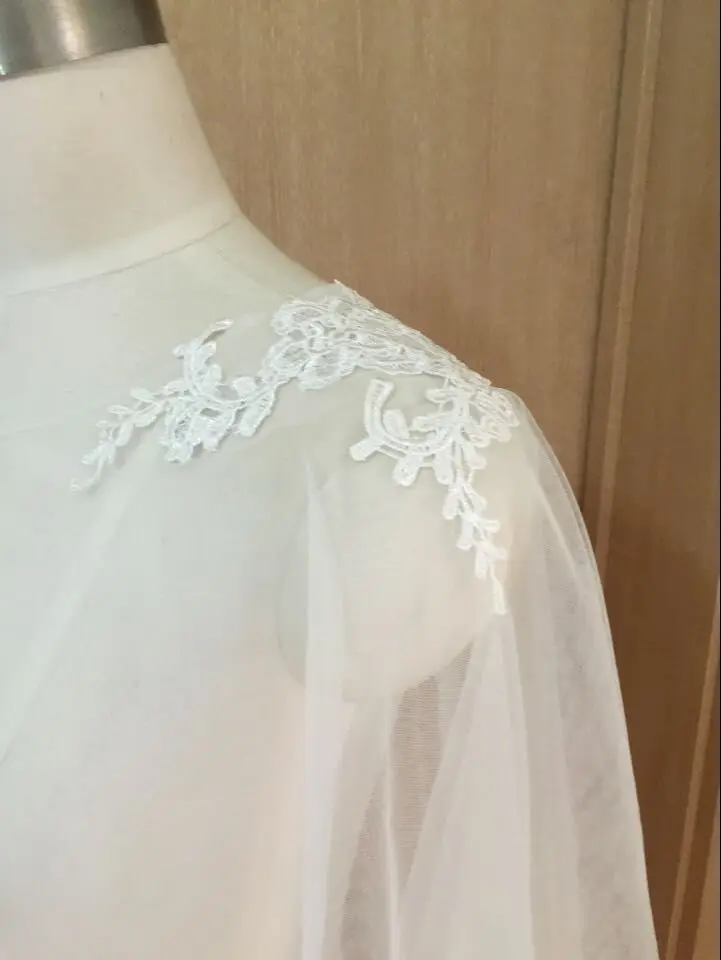 Manteau en dentelle de tulle ivoire blanc pour patients, châle de mariée, enveloppements de fête de mariage, châles haussements d'épaules, demoiselle d'honneur boule Everak