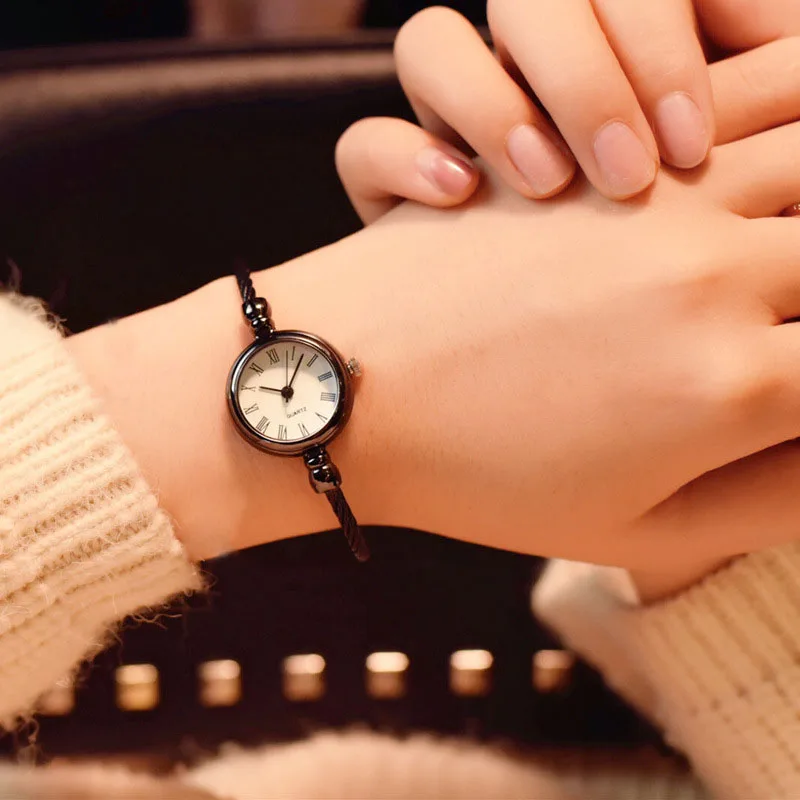 Roma Retro Watches Women Lady Girl Student Wrist Quartz Watch Mini Round Alloy Wristwatches Vintage Stainless Steel Gift