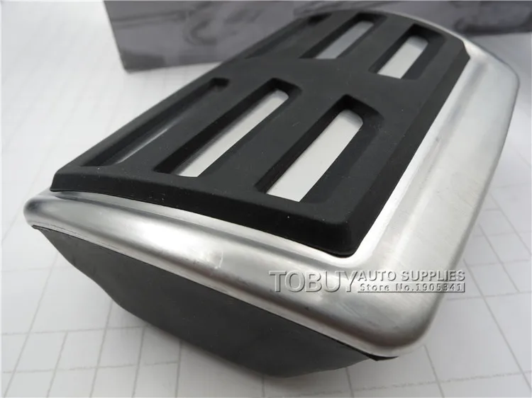 DEE Car Modified Accessory for PORSCHE Macan 2014 2015 2016 2017 Accelerator Brake Footrest Refit Pedal Pad Decorate Metal Plate