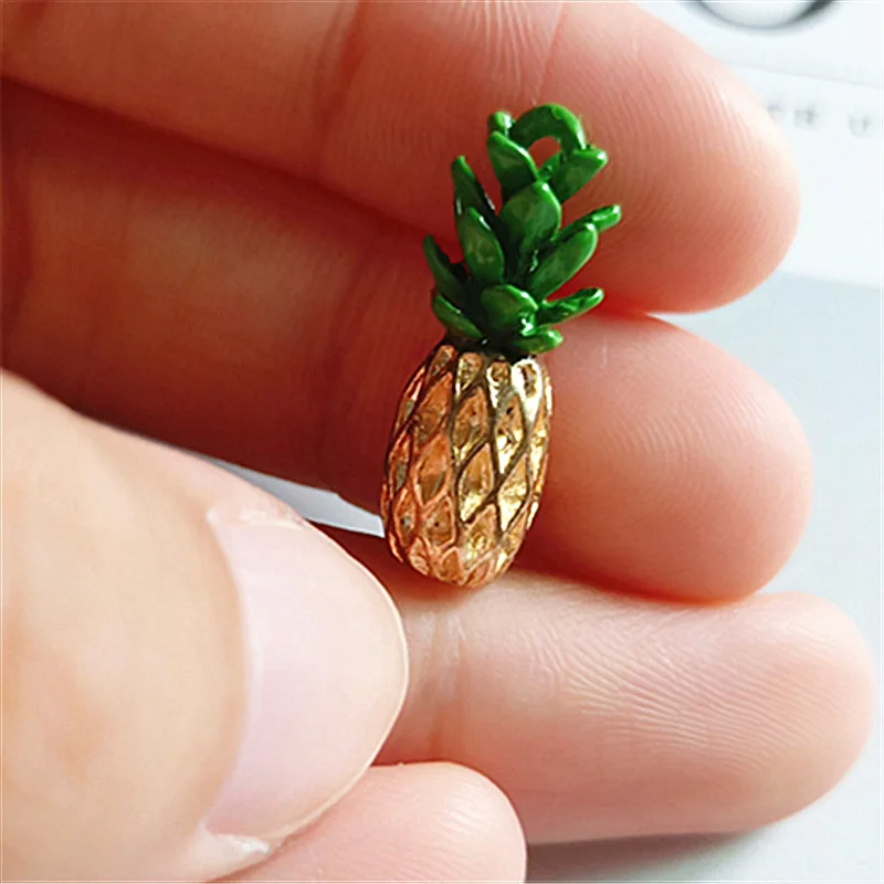 10pcs/lot New Alloy Small Pineapple Buttons Ornaments Jewelry Earrings Choker Hair DIY Jewelry Accessories Handmade