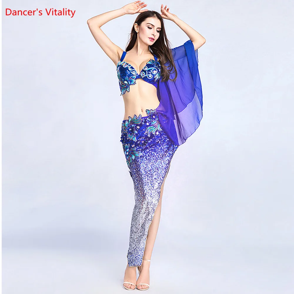 The New 2pcs. Luxurious Costume Women\'s Dancer Stage Show Wearing Bra +Triangle Dress Skirt Suit For Belly Dance Dance Wear