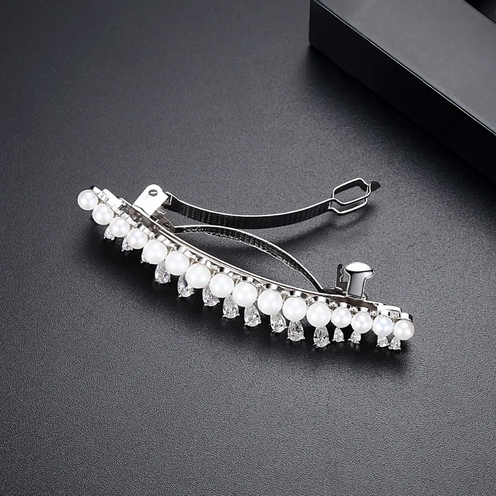 LUOTEEMI Trendy Brand Hair Clip for Girl Multiple Imitation Pearl with Tassel Zircons Unusual Hair Accessories for Bride Wedding