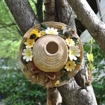 American pastoral village resin straw hat bird's nest, hanging a bird house villa garden decorative courtyard pendant