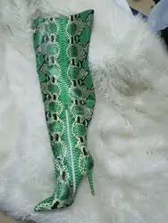 Stivali da donna in pelle di serpente verde stivali alti con punta a punta di nuova moda stivali sopra il ginocchio décolleté Sexy con serpente stivali lunghi da donna