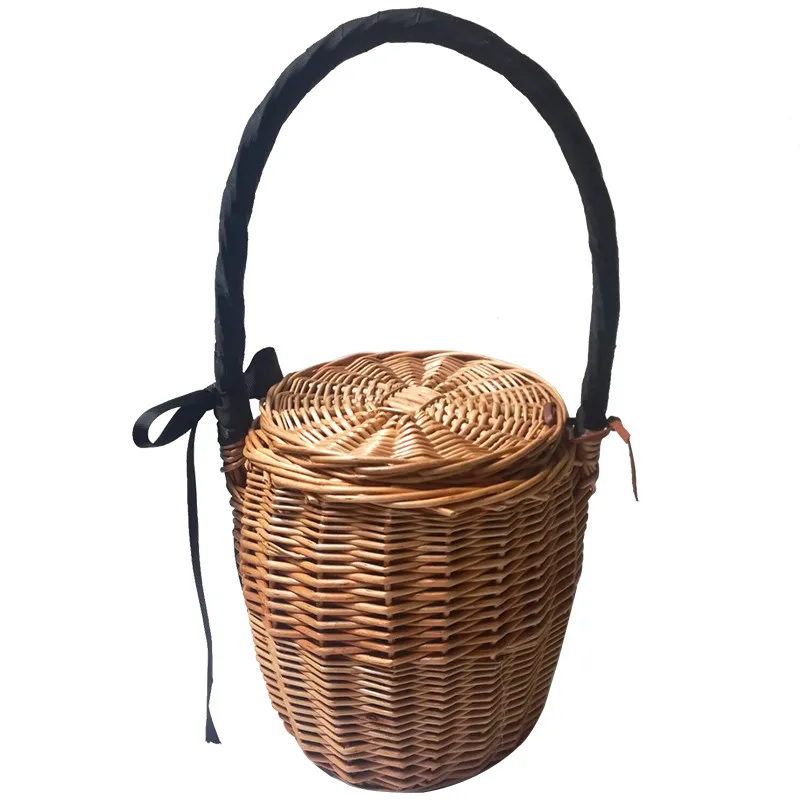 2023 Bohemian Straw Bags Fashion Beach Handbags handmade Summer Wicker Basket Bag With Ribbons Holiday Bags MN666