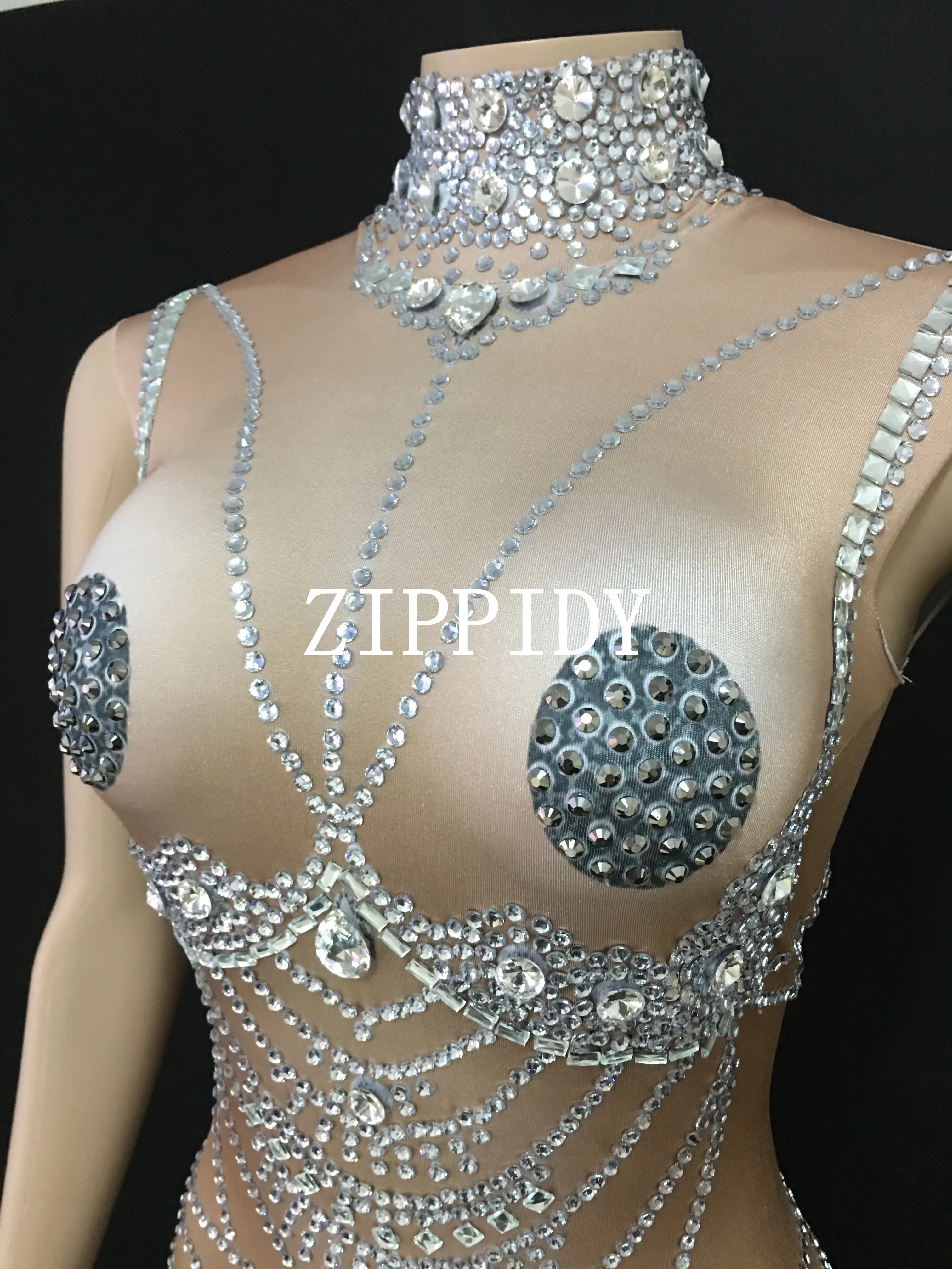 2019 New Sexy Nude Rhinestones Sexy Jumpsuit Sleeveless Dance Bodysuit Female Costume Nightclub Women\'s Prom Stage Show Outfit