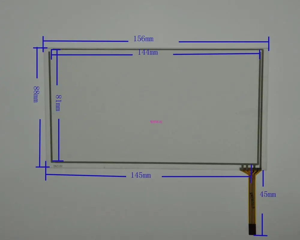 6.2-inch touch screen resistive touch screen peripheral bottom right corner of the outlet 155 * 88 GPS navigation