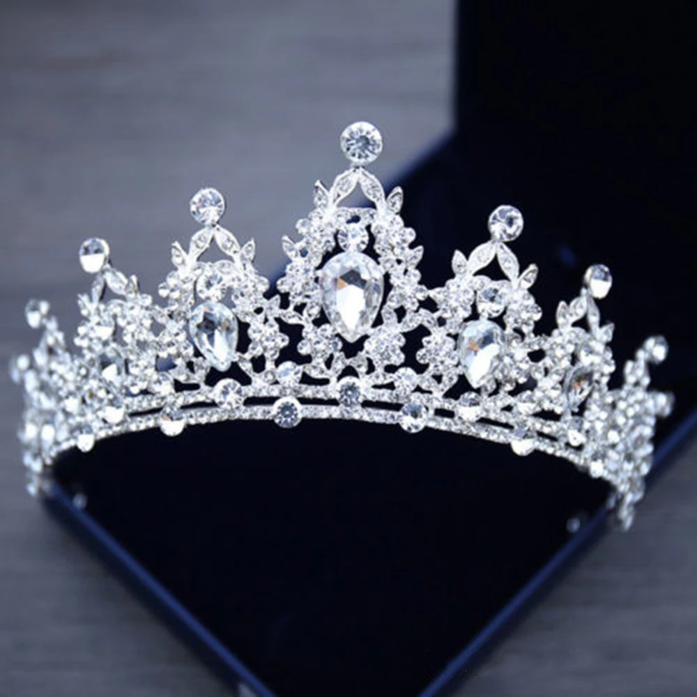 

Women Elegant Princess Crystal Tiaras Crowns Headband Big Rhinestone Love Prom Crown Party Accessories Diadem Hair Jewelry New