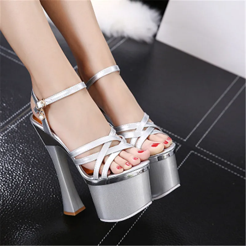 17.5cm Fish mouth waterproof platform Roman shoes cross with thick heels, sexy nightclub model runway sandals