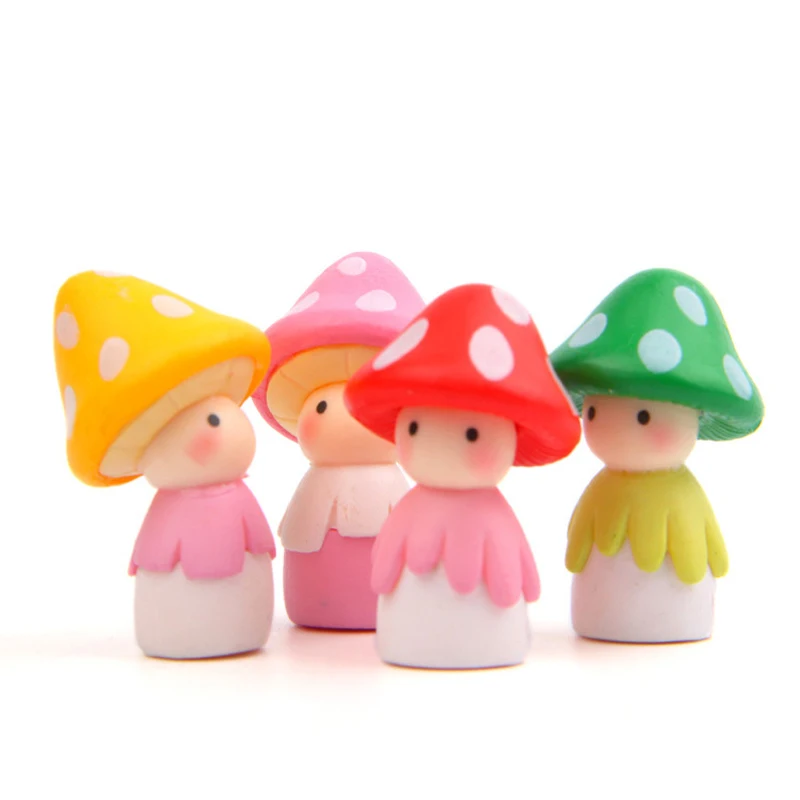 4pcs/lot DIY Zakka Mushroom Girl Figures Model Toys Resin Kawai Mushroom Action Figures Model Toys for Kids Children Gifts