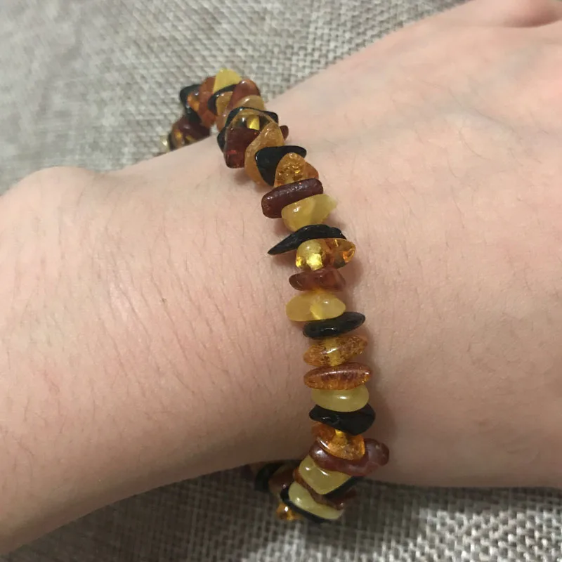 Yoowei Stretch Amber Bracelet for Women Adult Gift Elastic Style Irregular Stone Baltic Natural Chips Amber Jewelry Wholesale