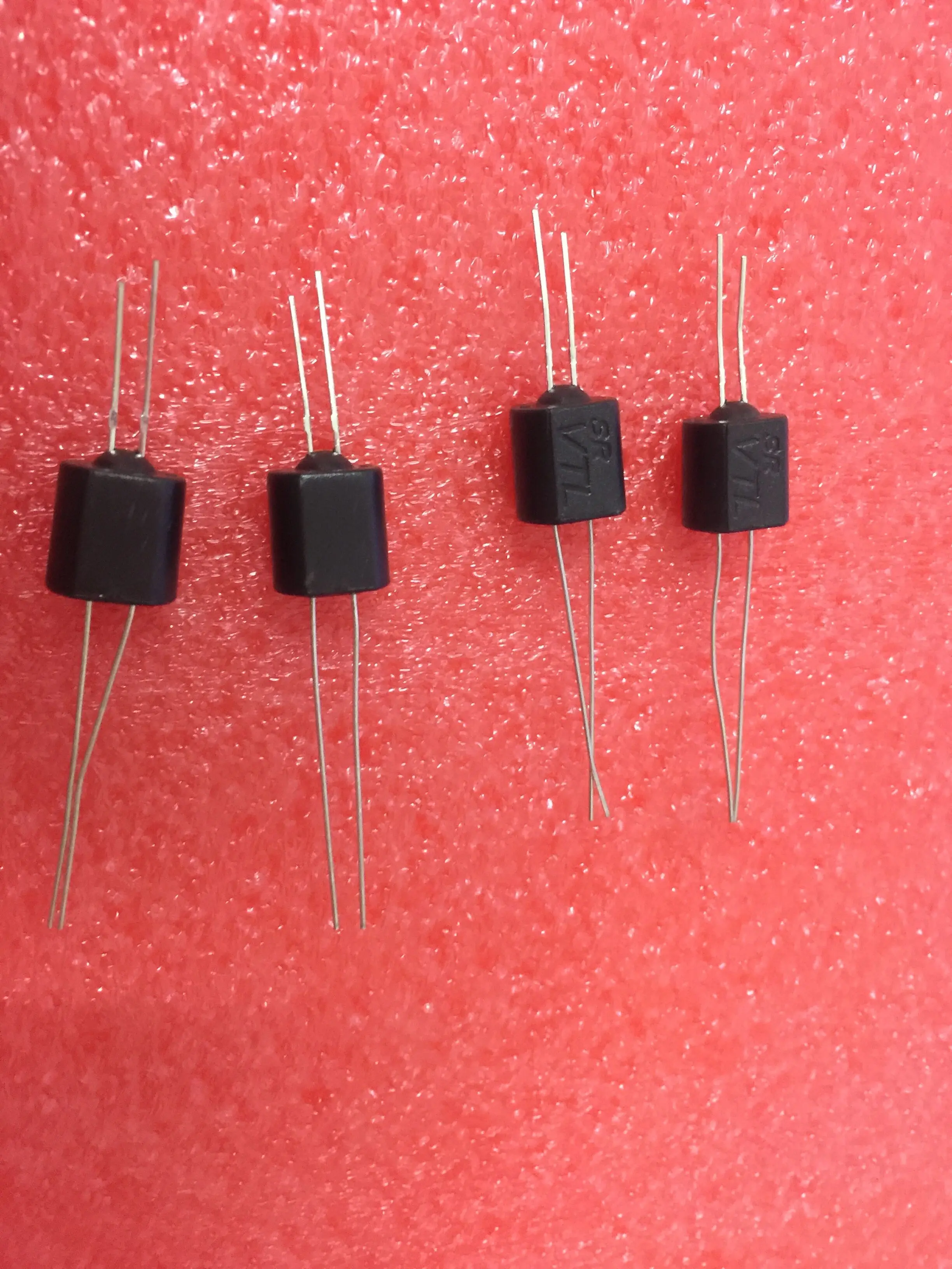 20PC Linear optocoupler VTL5C VTL5C1 M1210CLC DIP-4 Photoconductive Cells and Analog Optoisolators