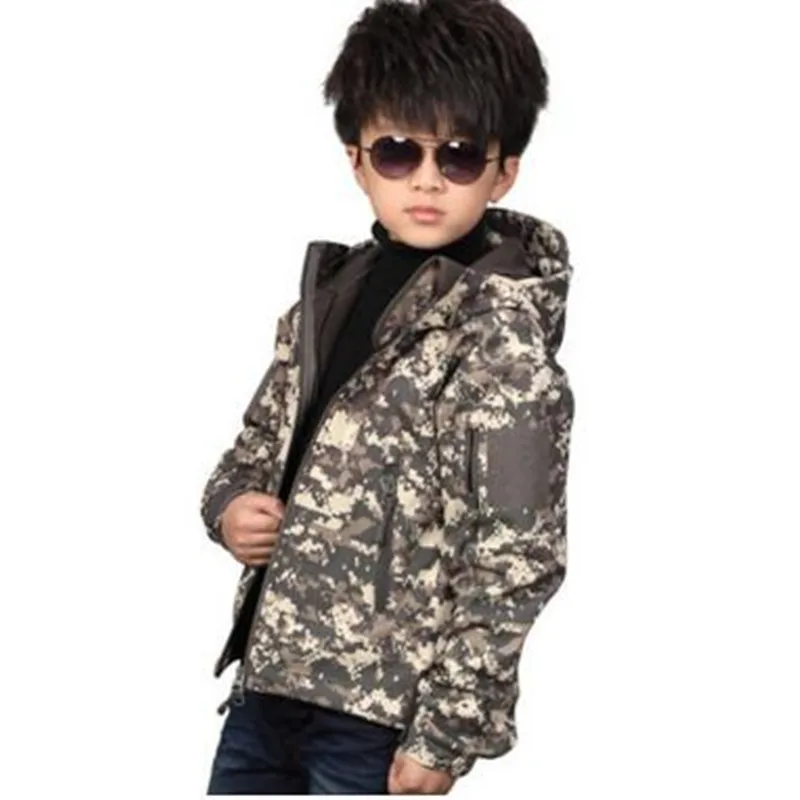 

Outdoor Children Shark Skin Softshell Camouflage Hooded Coat Kids Sport Camping Waterproof Clothes Overcoat Jackets