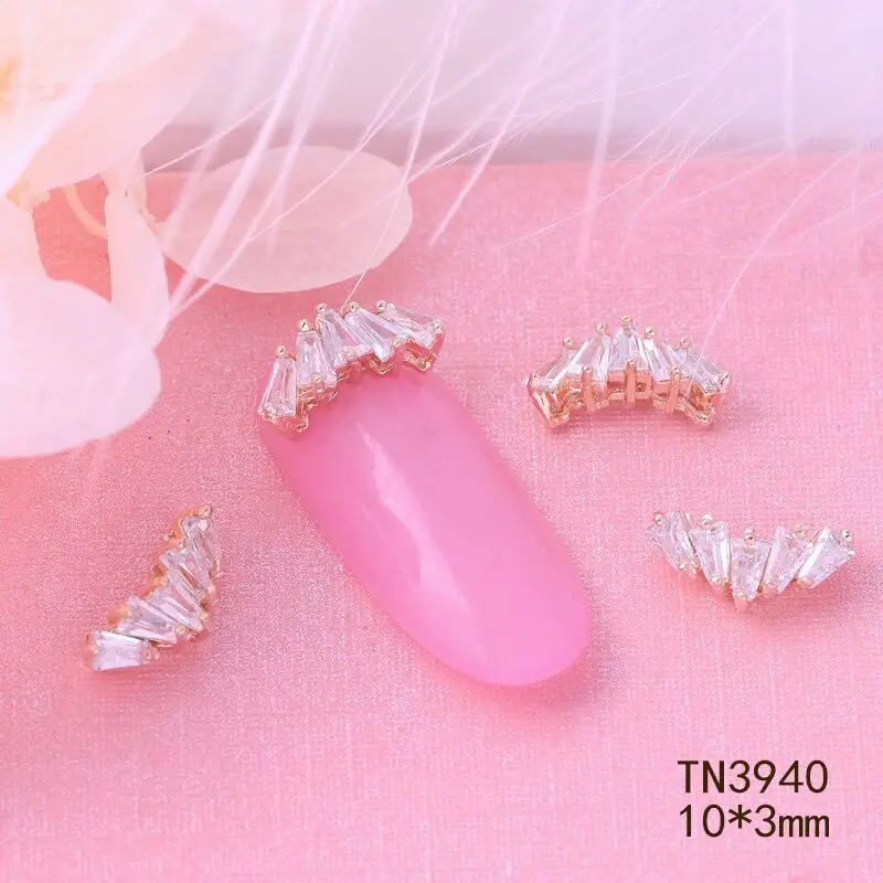 5pcs 3D alloy Zircon Nail art Accessories luxury zircon crystal Ice cube nails jewelry top-level nail beauty Charms TN3940