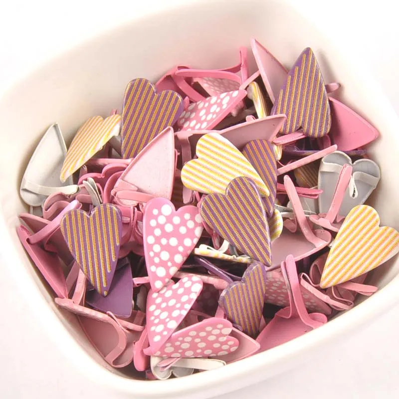 11x16mm Mix wzór serce Brads dla majsterkowiczów metalowe rzemiosło rzemieślnicze dekoracje ozdoby do akcesoriów do scrapbookingu 20 sztuk C2580
