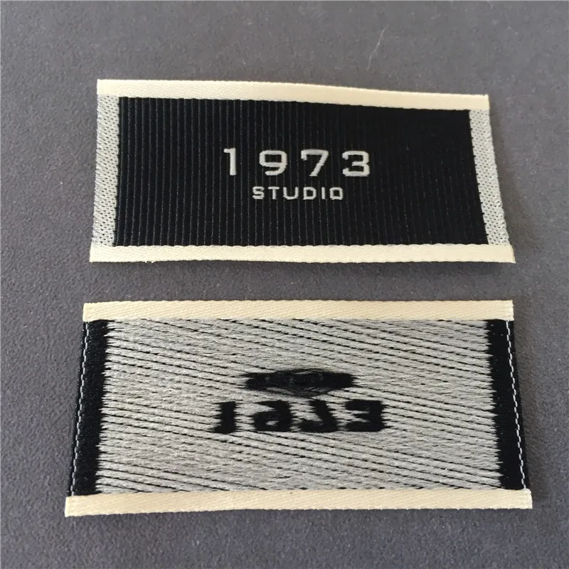 Custom Producing 2.4*5cm High Density Garment Labels Clothing Woven Labels