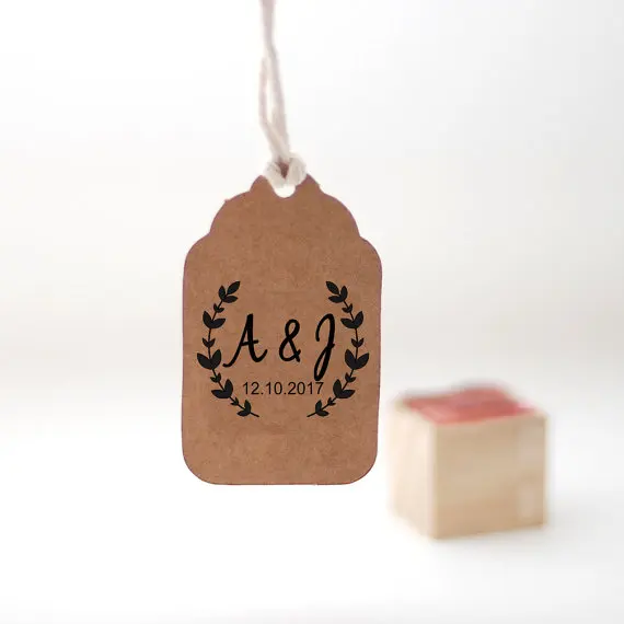 Custom monogram stamp,wreath Initials Stamp with date,Custom self inking stamp, custom stamp rubber, stamps wedding