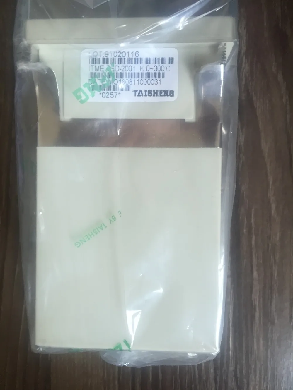 TAISHENG new South  TEFD  temperature control TEH72-8001 replace TSD-2001 temperature controller new original