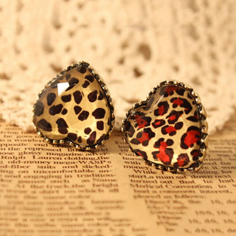 Anise New Fashion Hearts Rings Bague Femme Vintage Peacock Feather Leopard Finger Ring for Woman Charm Party Jewelry Accessories