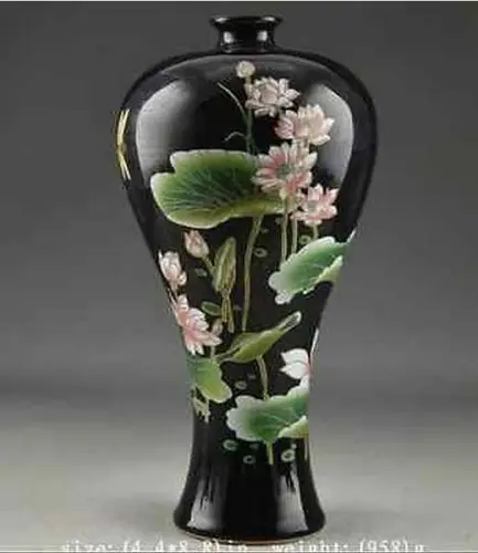 Exquisite Chinese Classical Black Porcelain Vase Painted with Beautiful Lotus