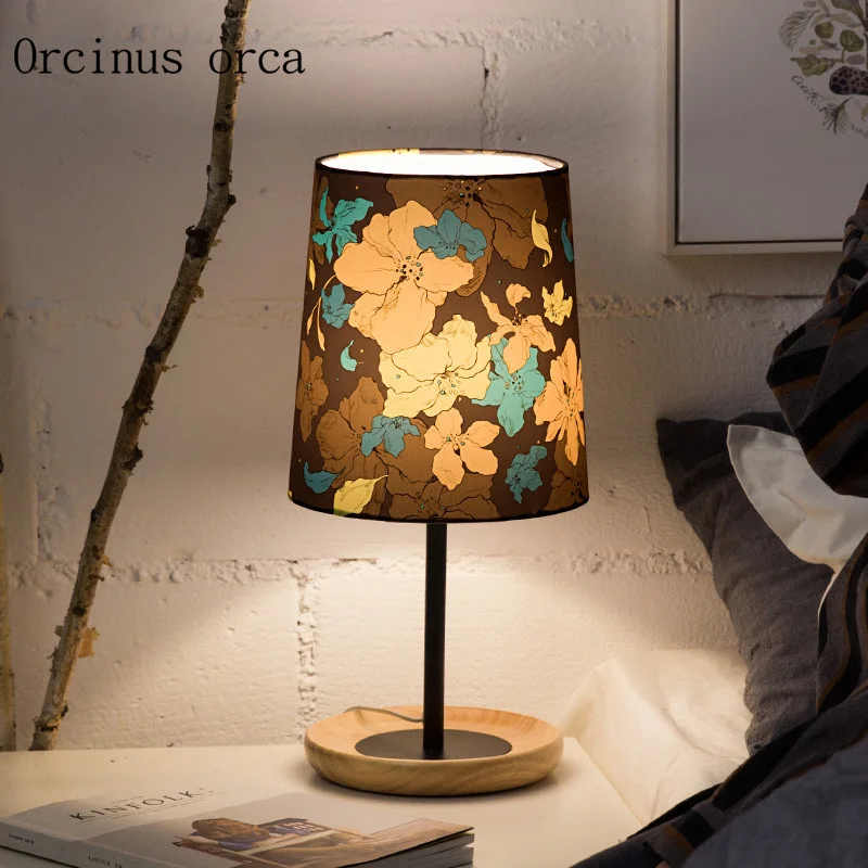 

Nordic modern minimalist cloth table lamp bedroom bedside lamp American garden flower reading lamp free shipping