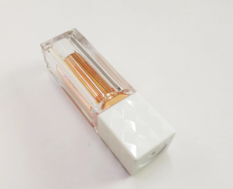 

100pcs/lot 3ML Capacity 12.1mm Empty Plastic White Lipstick Tube Travel Cosmetic Container Lip Balm Tubes Bottles