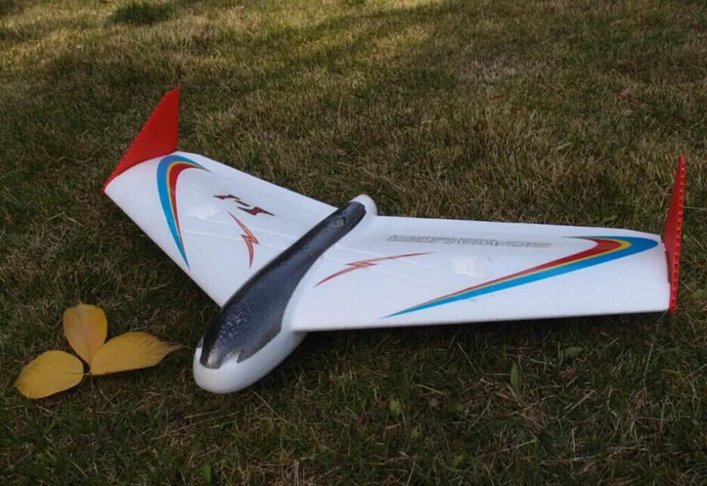 FPV Skywalker X1 UAV Mini Flying Wing 600mm White Glider FPV Airplane EPO RC Plane