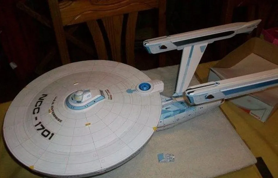 High quality Star Trek constitution class improved NCC-1701-A 3D Paper Model Kit