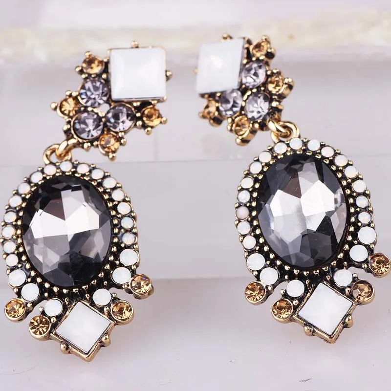 Gray Glass Rhinestone Long Gold Color Earring Women fashion earrings New arrival metal with gems stud for women girls E957