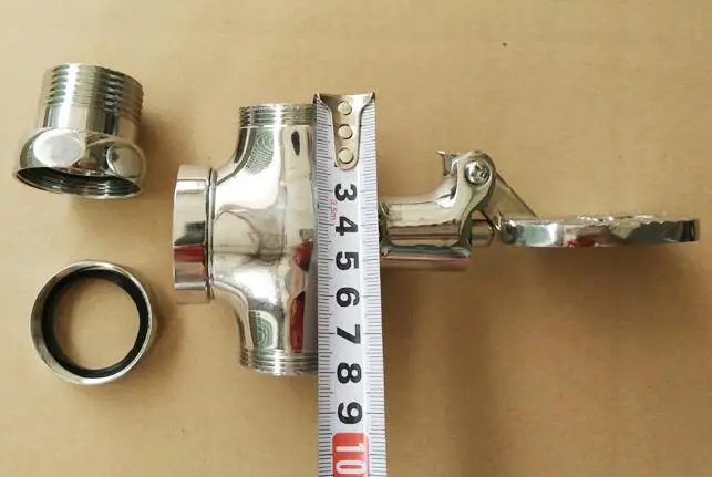 1 inch inlet and output Foot-pressing Type Squat Pan Flush Valves 8cm length