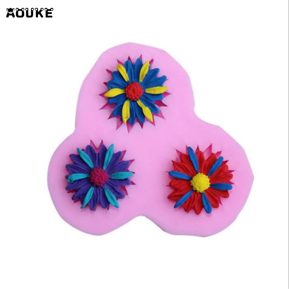 

Cute little Daisy 3D Fondant Cake Silicone Mold Chocolate Molds Pastry Mould Jello Pudding Ice Cube Soap Molds DIY Baking Tools