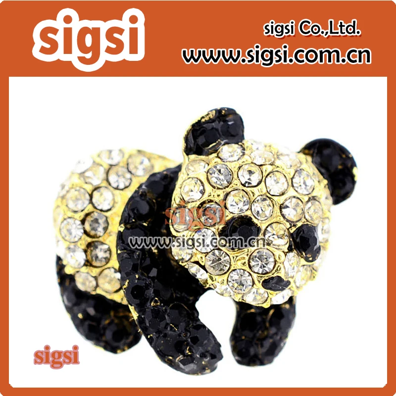 Most welcomed Panda alloy rhinestone brooch for gift