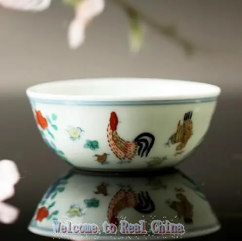 Extremly Valuable Ming Dynasty Chenghua Cock Vat Cup Copy Clashing Color Ceramic Cup  Highest Price Tou-ts'ai Cup in Sotheby