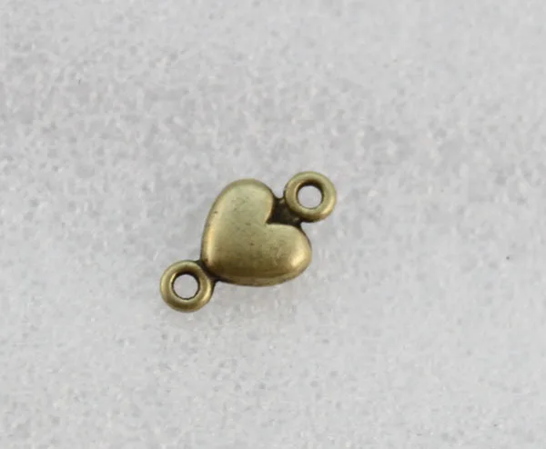 

300PCS Antiqued Bronze Solid Heart Link Connectors #23166