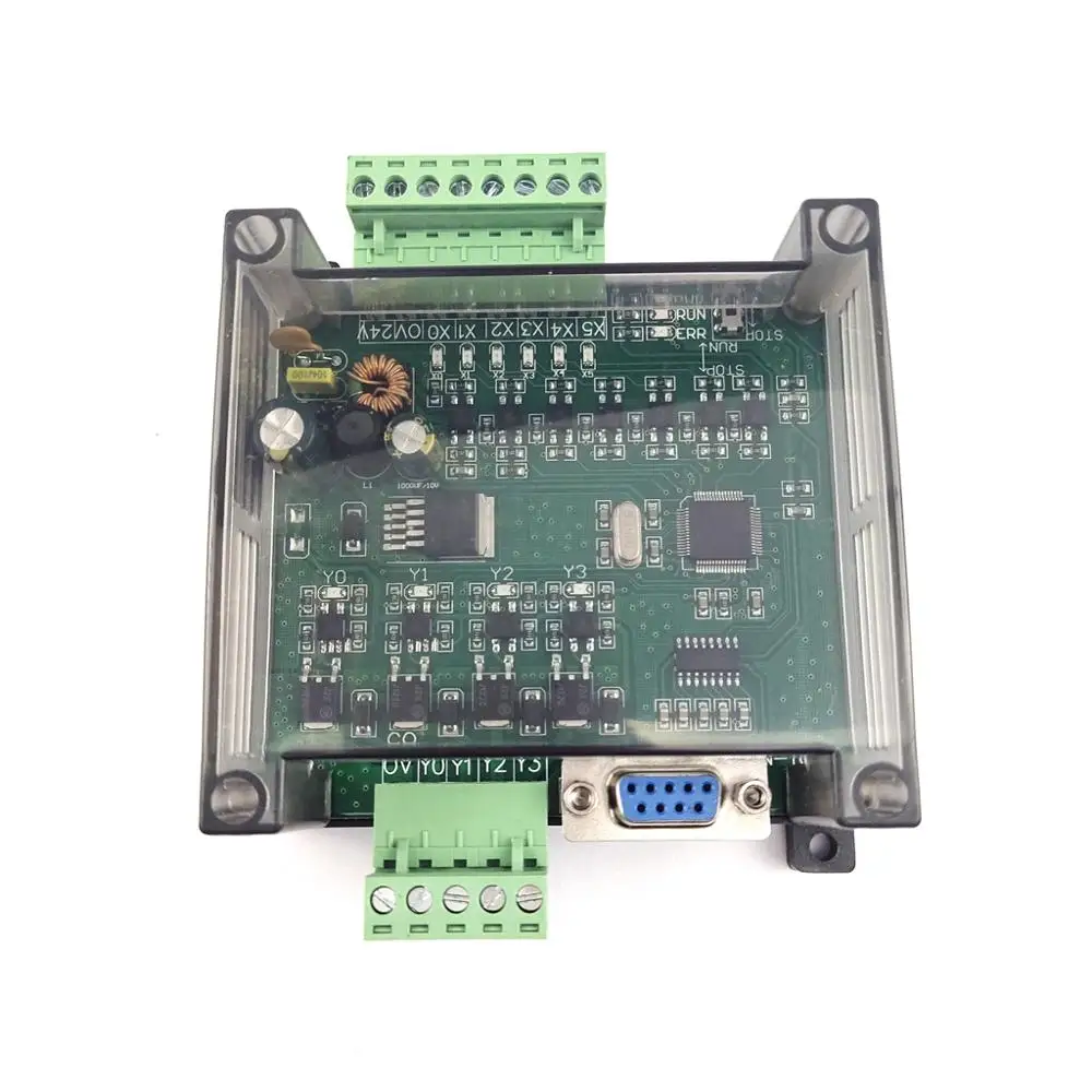 Placa de controle industrial plc com compartimento com módulo programável de controlador