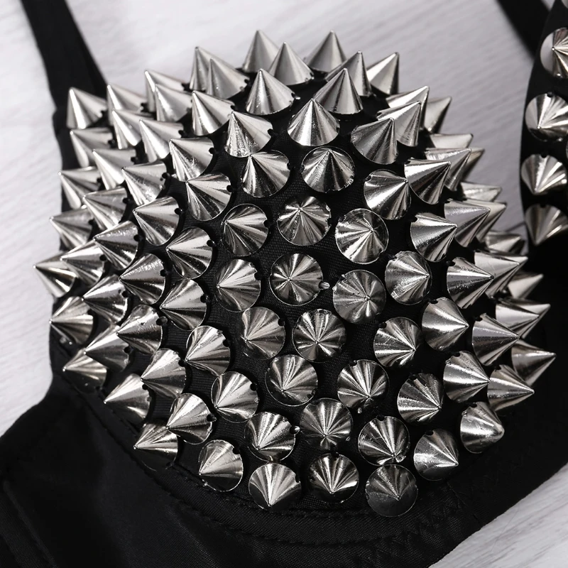 Women\'s Sexy All-over Spike Rivet Dance Bra Metallic Punk Style Nightclub Wear W715