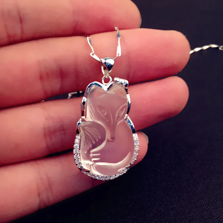 

S925 silver jewelry wholesale antique charm fox women's delicate lace natural white crystal pendant