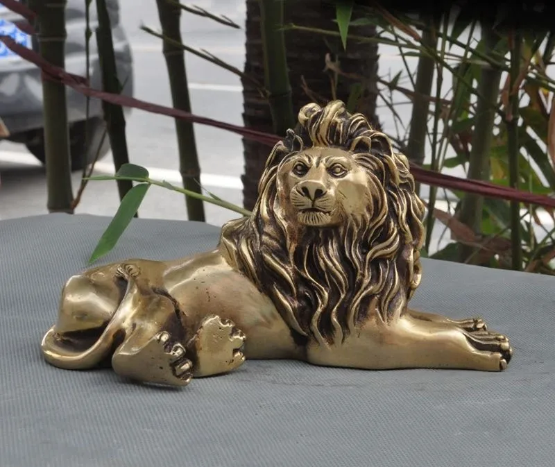 

Chinese Feng Shui Brass Ferocious Hui Feng Lion King Animal Statue home decoration