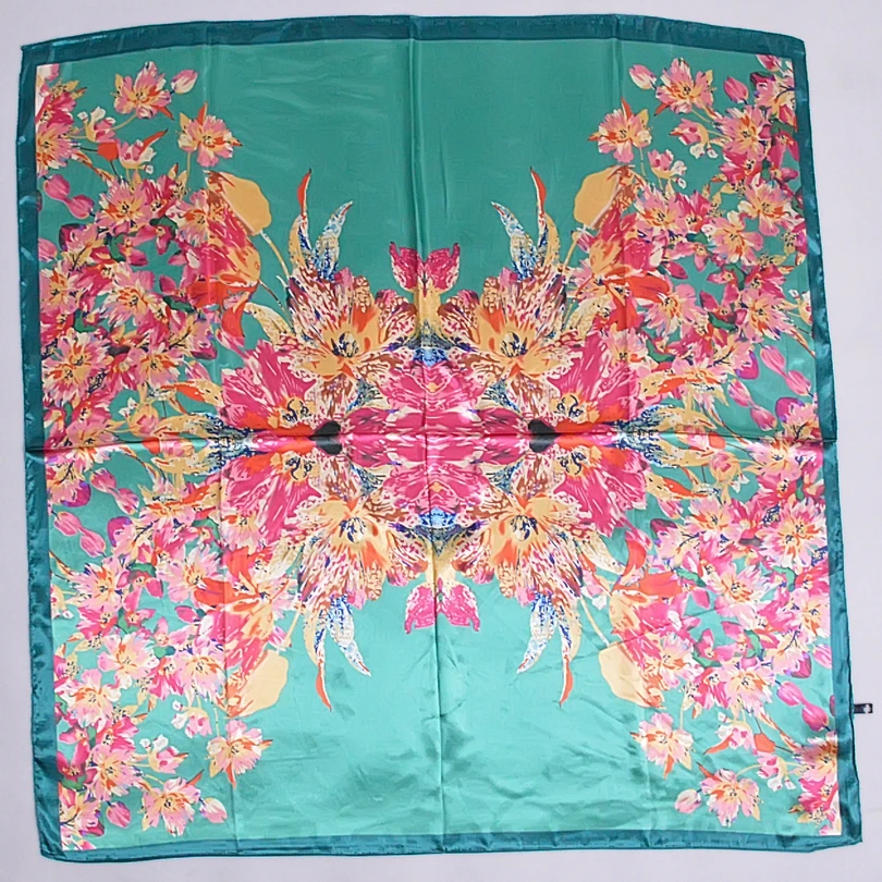 Ladies Green Silk Scarf Printed 2016 New Design Elegant Women Accessories Bright Silky Satin Large Square Scarves Wraps 90*90cm