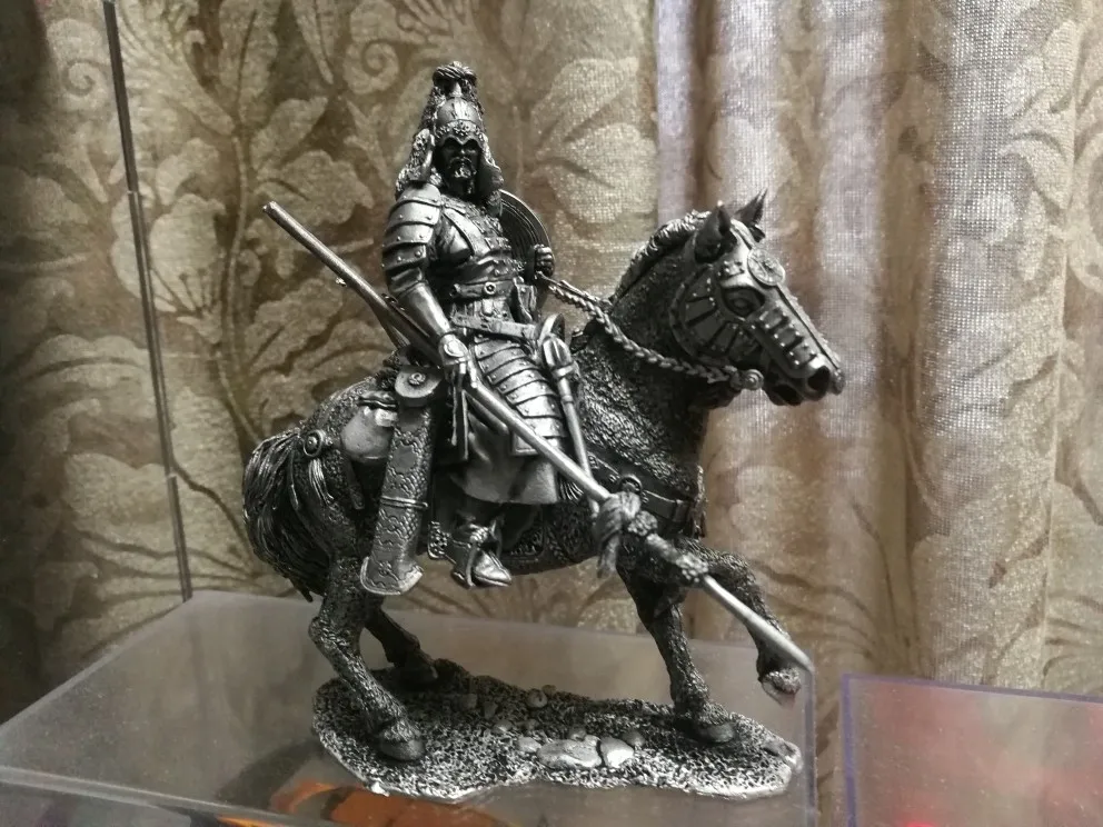 Exquisite Mongolian Imperial Cavalry 1/24 Tin Metal Ancient Soldier Model Miniature Figurines Home Decoration Accessories 14cm